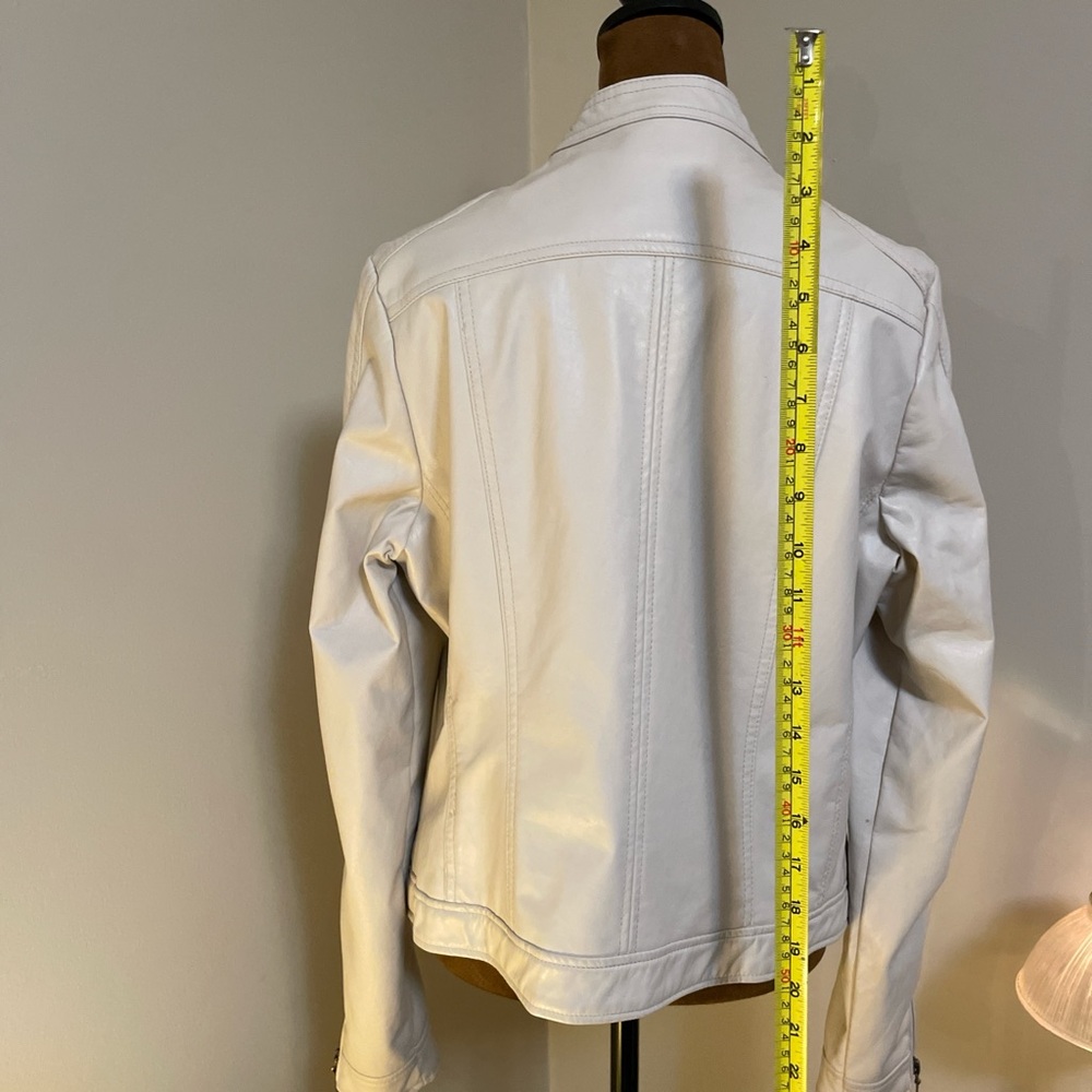 Women's Cream Vegan Leather Jacket - Picture 16 of 16